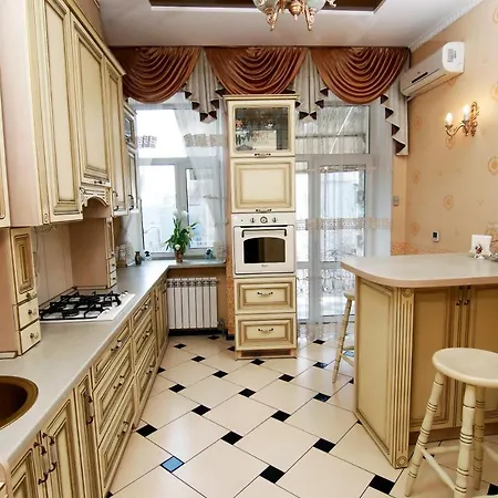 Апартаменты Возле Вокзала, Центр Dnipro Exterior photo