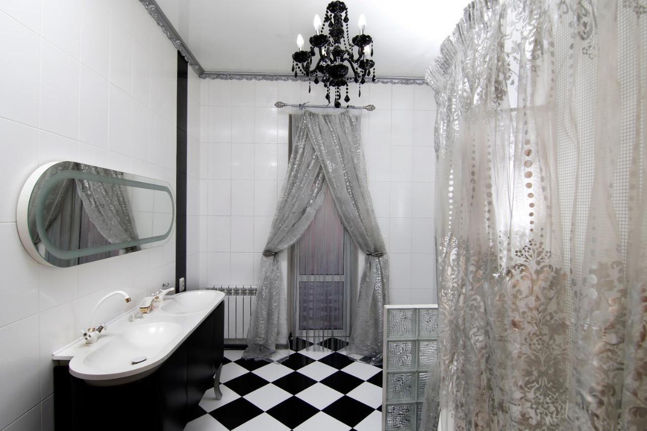 возле вокзала, центр Apartment