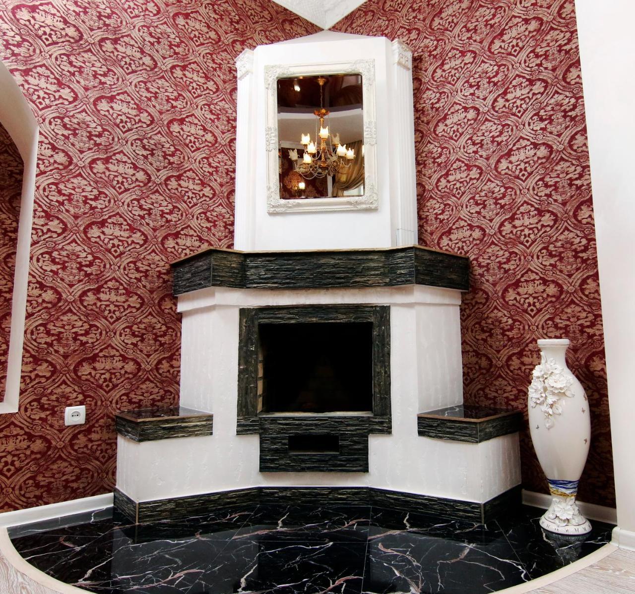 возле вокзала, центр Apartment *